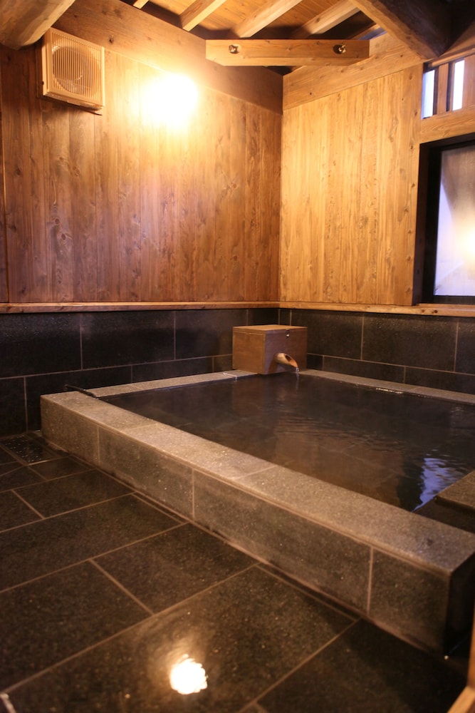 和洋室 お風呂付 北館 禁煙 バスルーム2 | 黒川温泉　旅館わかば