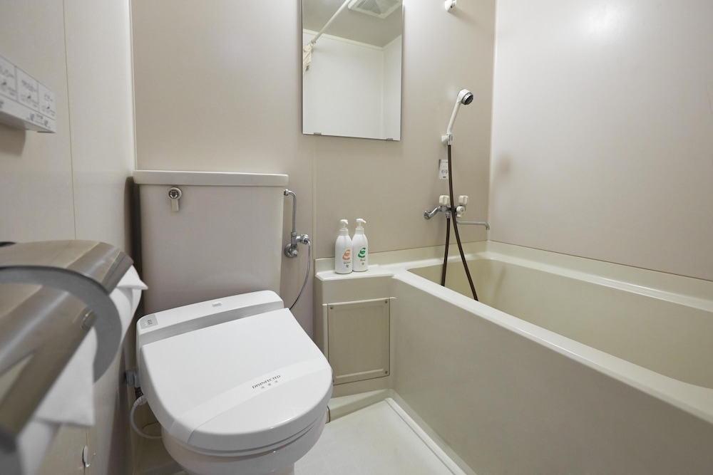 和室明亭ラージ12畳55sqm 禁煙 (別府湾側2-5階バスタブ付) バスルーム0 | ホテルニューツルタ