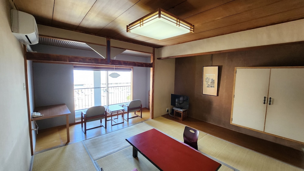 和室カジュアル8畳28sqm 禁煙 オーシャンビュー | ホテルニューツルタ