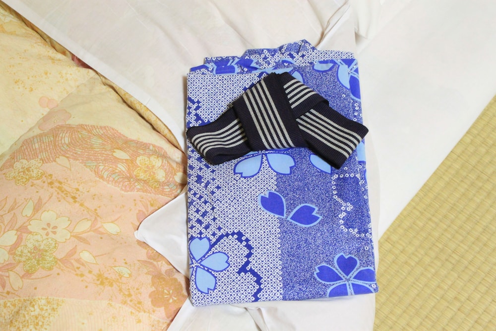 セミダブルルーム 喫煙可 客室の設備とサービス0 | ホテル テトラ