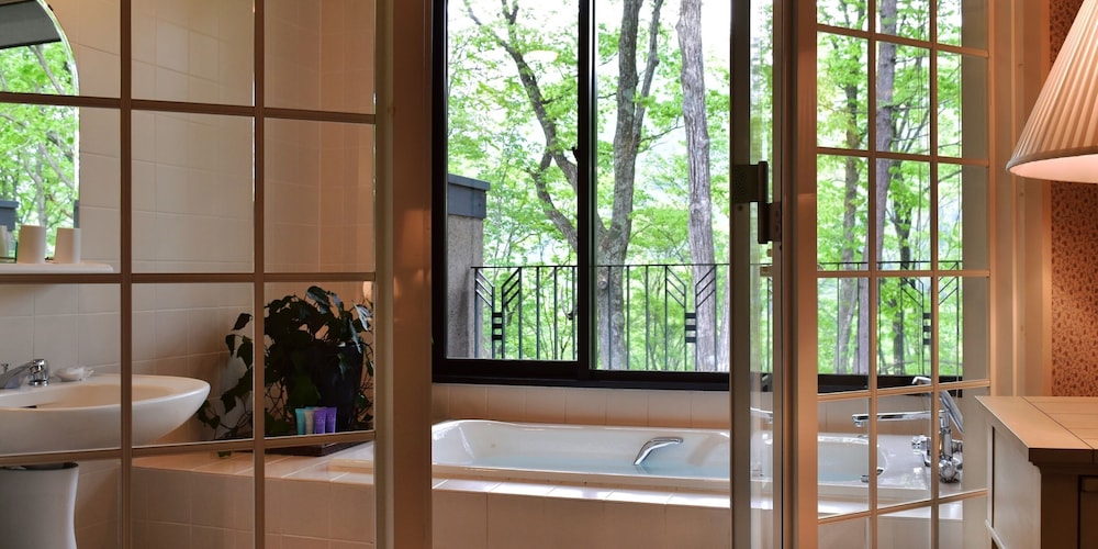 スーペリアルーム バスルーム2 | Hotel La Neige