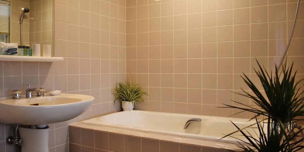 スーペリアルーム バスルーム0 | Hotel La Neige