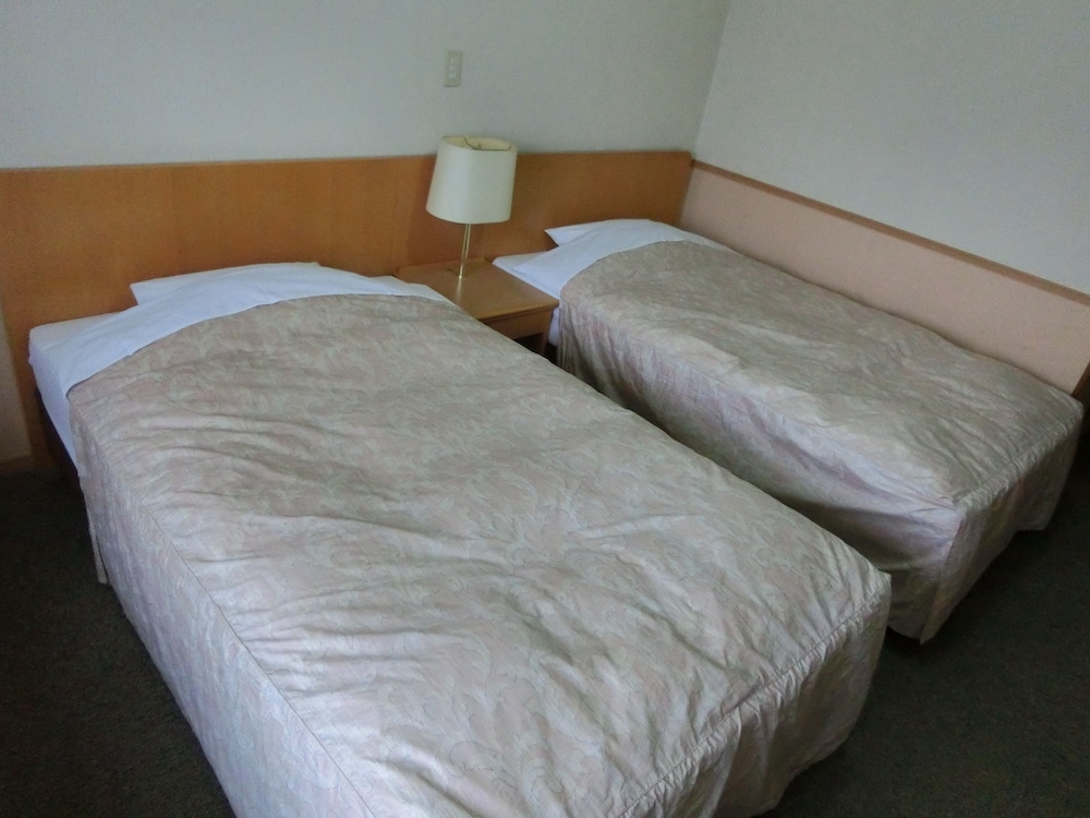 ツインルーム　禁煙　富士山ビュー | リゾートイン芙蓉