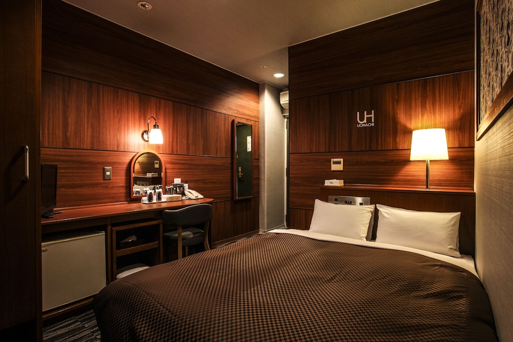 メインイメージ | ロイヤルホテルうお八