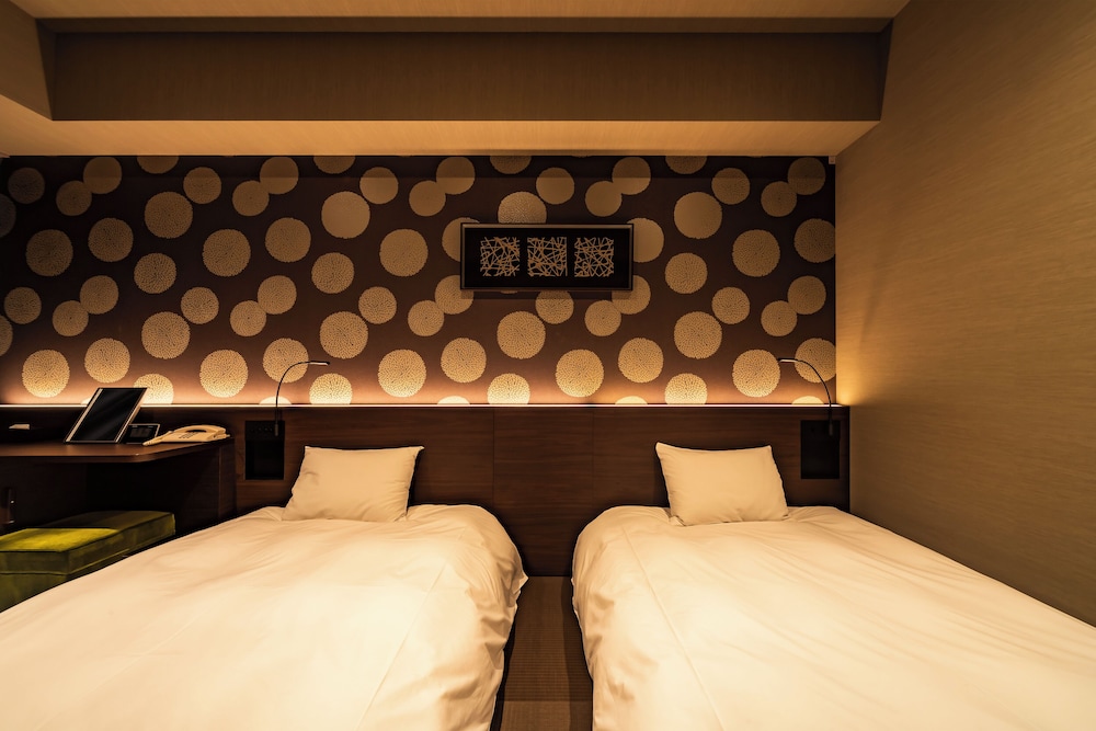 (新館) 和モダンツイン [20平米] 禁煙 客室1 | 三翠園