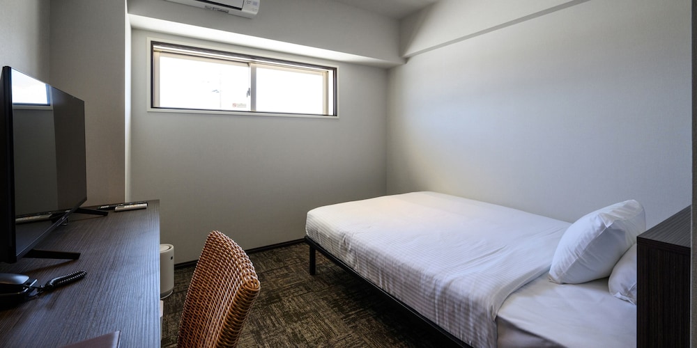 スタンダード ダブルルーム 客室1 | リットホテル今帰仁