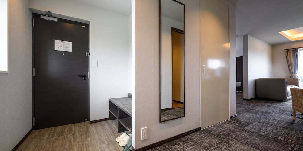 デラックス ツインルーム 客室5 | リットホテル今帰仁