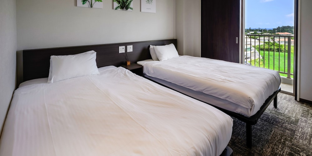 スーペリア ツインルーム 客室8 | リットホテル今帰仁