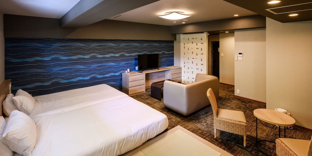 ファミリー ルーム 客室4 | リットホテル今帰仁