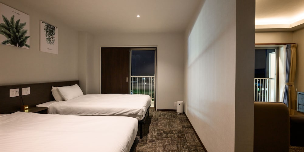 スーペリア ツインルーム 客室5 | リットホテル今帰仁