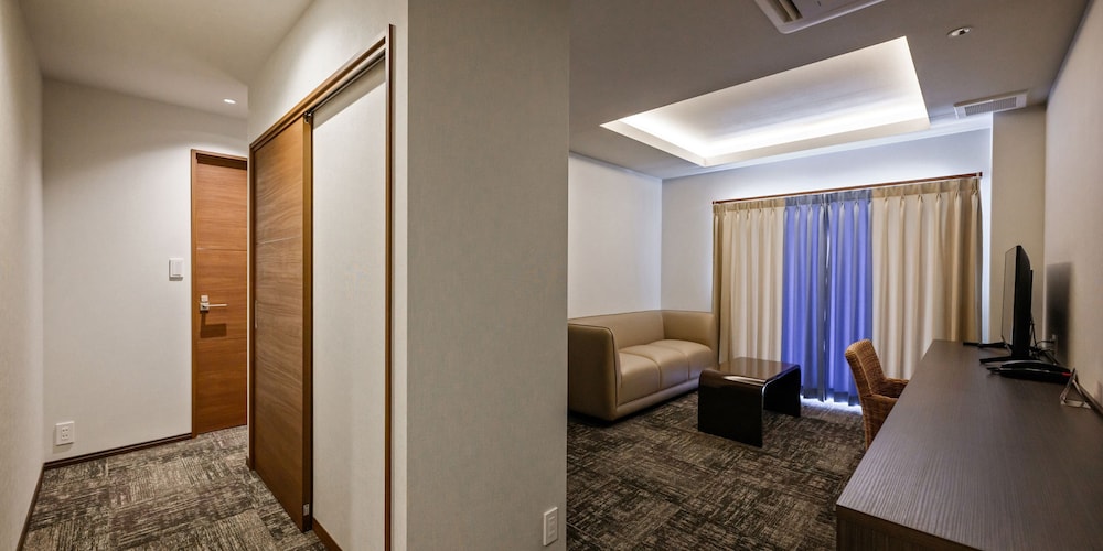 スーペリア ツインルーム 客室6 | リットホテル今帰仁