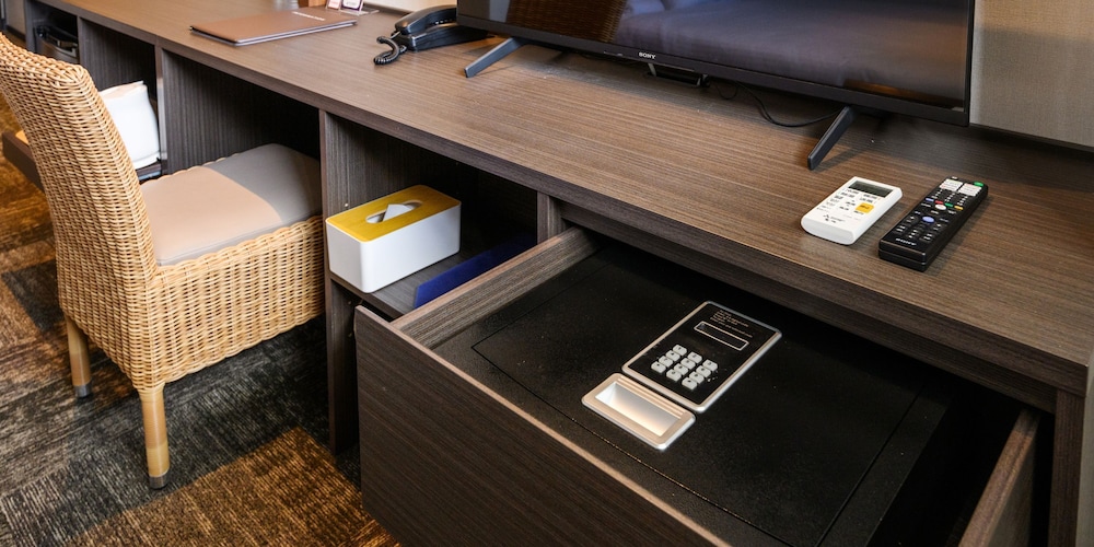 スタンダード ダブルルーム 客室7 | リットホテル今帰仁