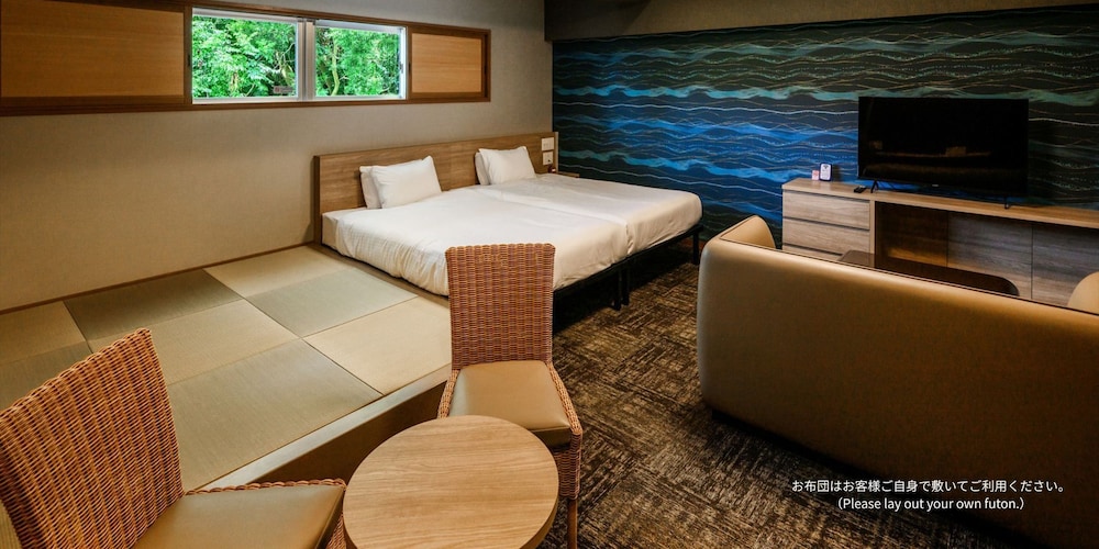 ファミリー ルーム 客室10 | リットホテル今帰仁