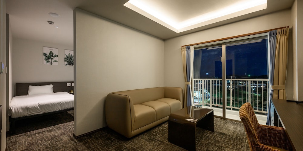 スーペリア ツインルーム 客室4 | リットホテル今帰仁