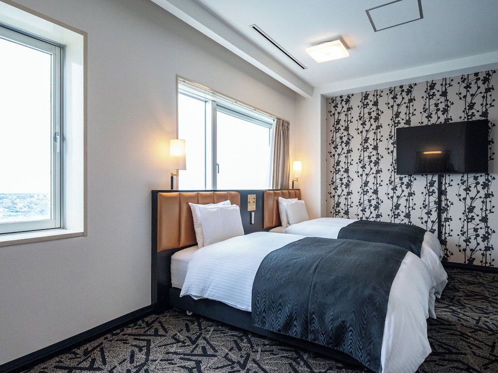 ツインルーム シングルベッド 2 台 禁煙 客室30 | アパホテル〈湘南 辻堂駅前〉