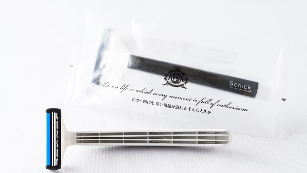 ダブルルーム ダブルベッド 1 台 禁煙 バスルーム14 | アパホテル〈湘南 辻堂駅前〉