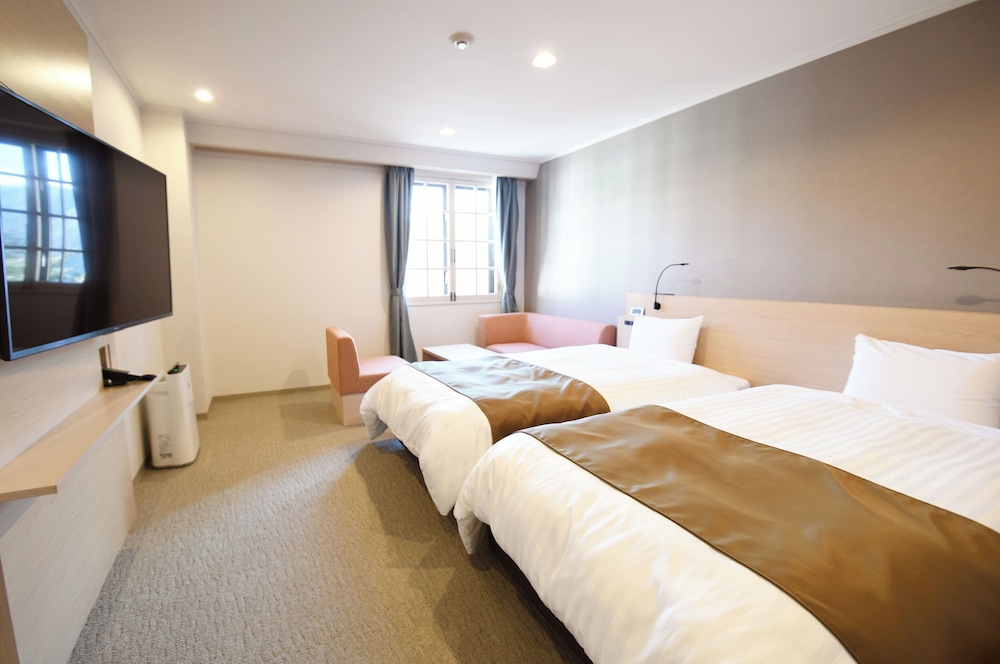 3F/4F スーペリアツイン 3名定員 (夕食付はチェックイン17時まで) | ホテル マロウド 箱根