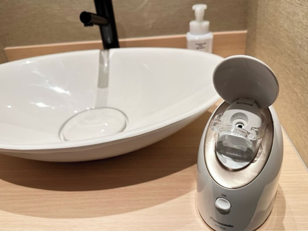 2F 大文字ビューツイン 2名定員 (夕食付はチェックイン17時まで) 客室1 | ホテル マロウド 箱根