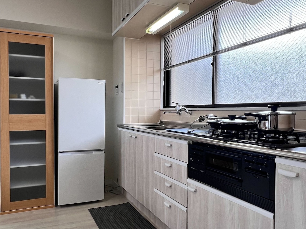 Family Room, Non Smoking 専用キッチン0 | 貸切温泉のコンドミニアム グランビュー熱海