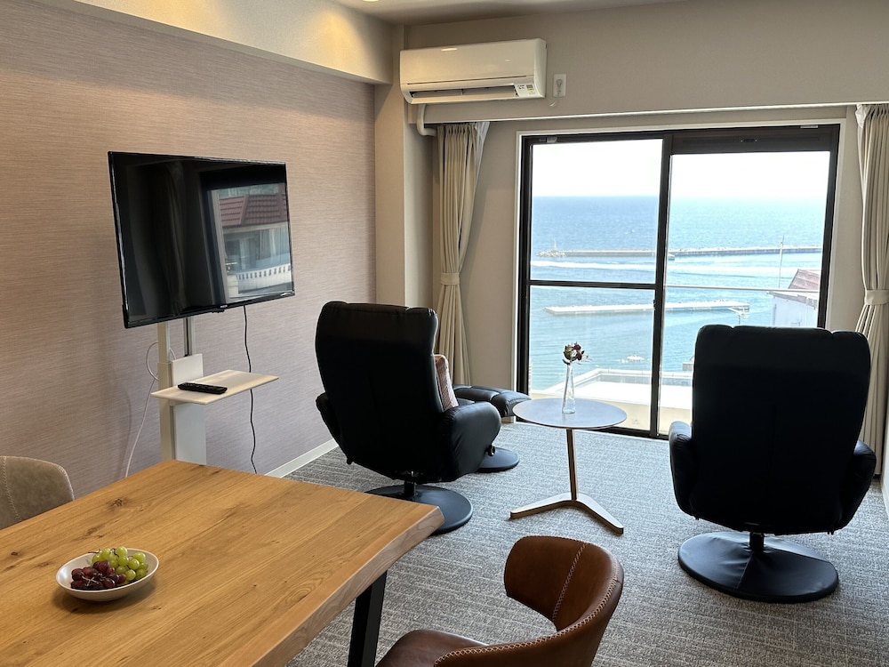 Superior Twin Room, Non Smoking 客室1 | 貸切温泉のコンドミニアム グランビュー熱海