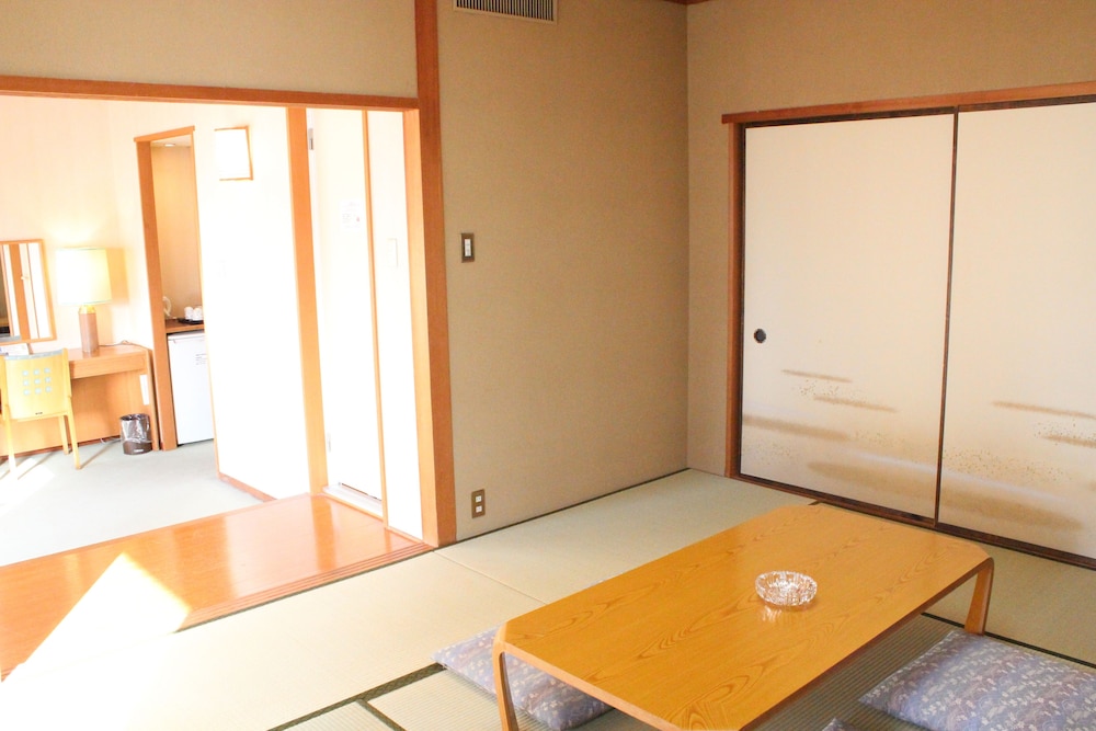 和室 客室2 | ホテル グランテラス富山