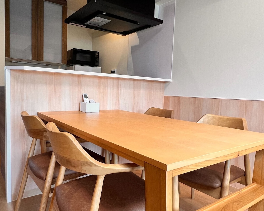 Cタイプ アイランドキッチン 52㎡ 禁煙 客室8 | 全室半露天風呂付きコンドミニアムホテル　ガーランドコート宇佐美