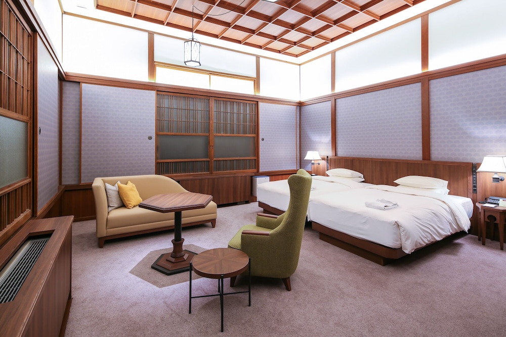 別館 コーナー ツインルーム 禁煙 | 日光金谷 ホテル