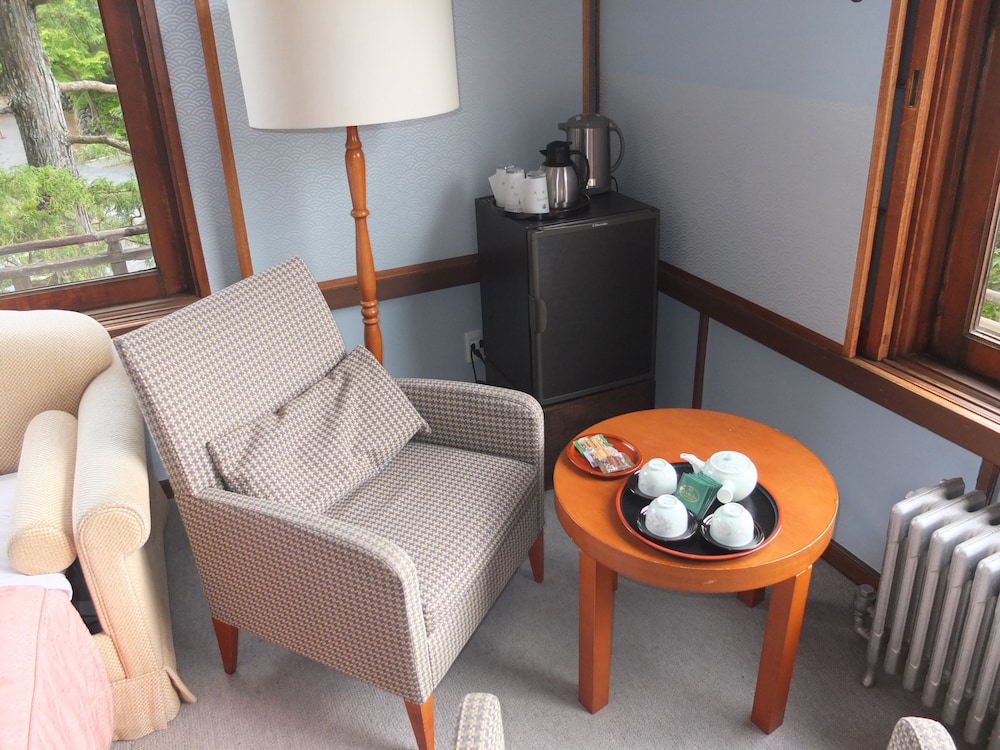 デラックス ツインルーム 禁煙 客室4 | 日光金谷 ホテル