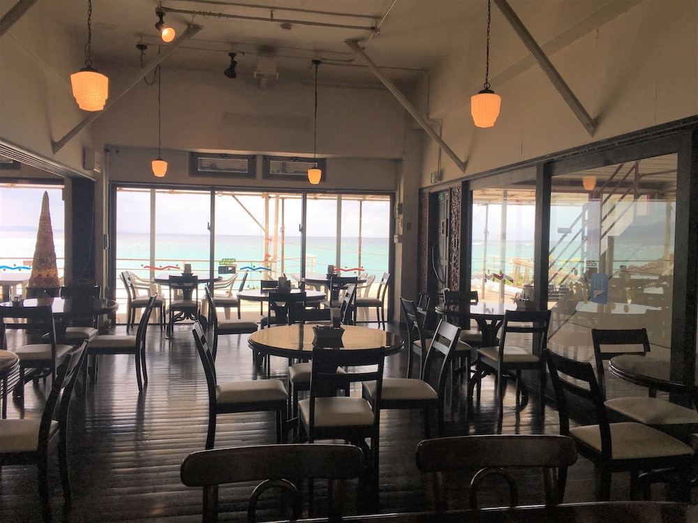 レストラン1 | オン ザ ビーチ ルー レストラン1 | オン ザ ビーチ ルー