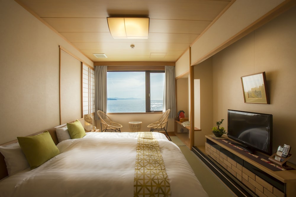 デラックス ダブルルーム 客室2 | 寿海亭