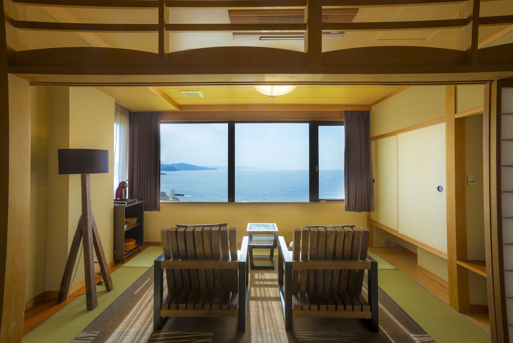 プレミアム ツインルーム 客室1 | 寿海亭