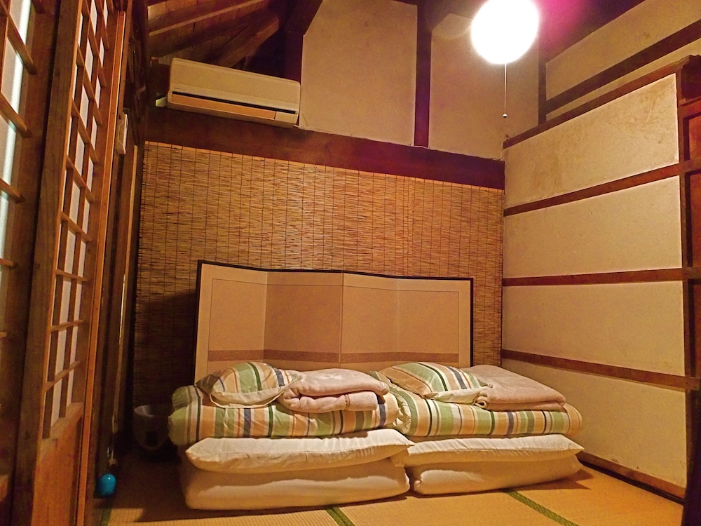 個室 客室3 | 古民家シェアハウス風樹