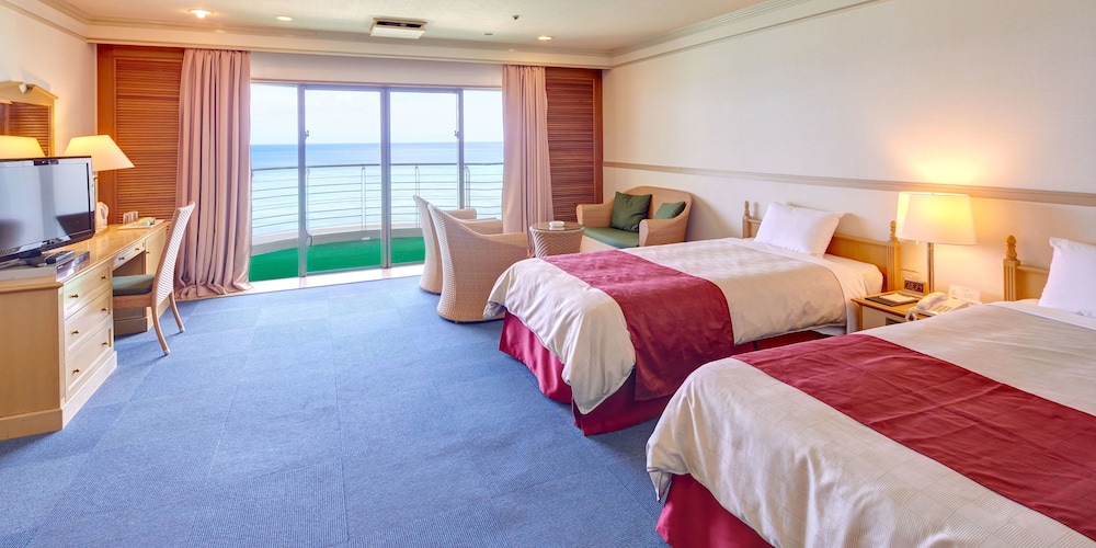 ＜ホテル棟＞海の見えるお部屋【45平米】 客室7 | リゾートホテルベルパライソ