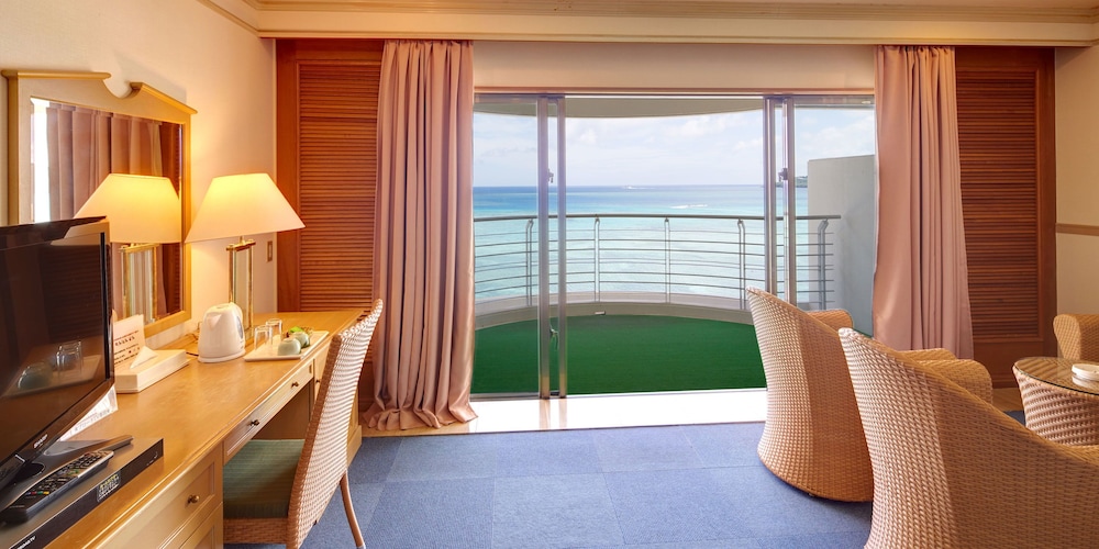 ＜ホテル棟＞海の見えるお部屋【45平米】 客室6 | リゾートホテルベルパライソ