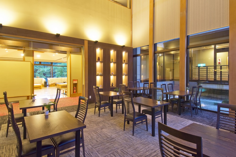 ロビーラウンジ1 | 奥の院 ほてる とく川 ロビーラウンジ1 | 奥の院 ほてる とく川