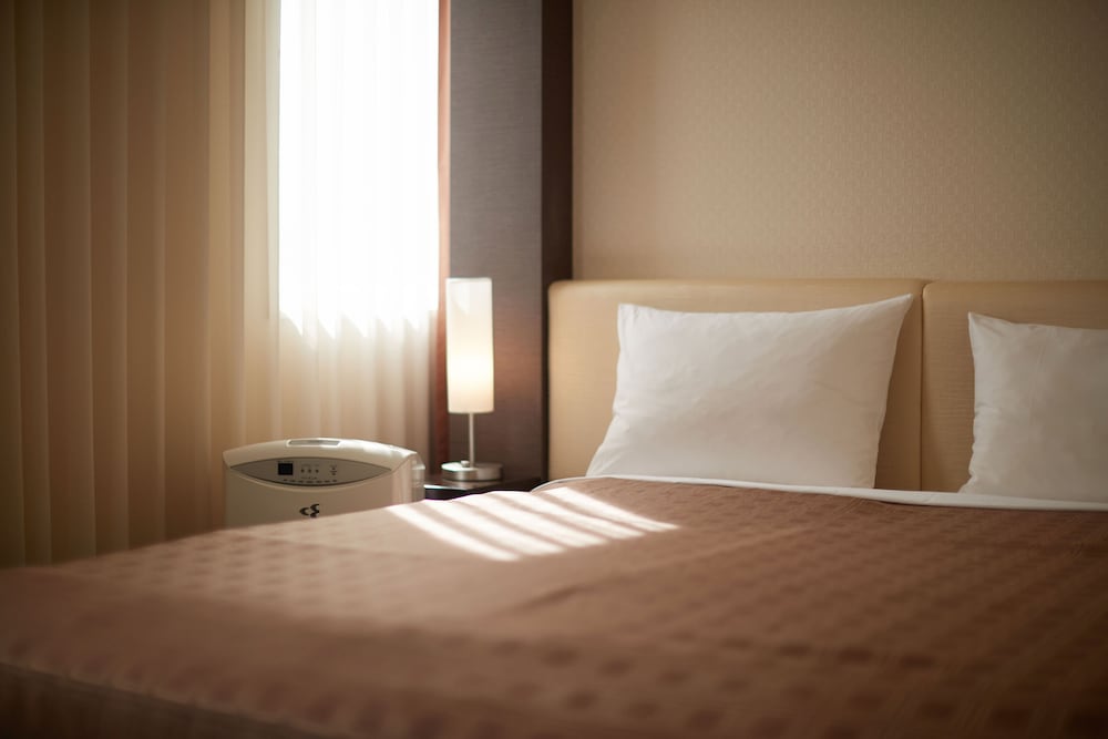 スタンダード ダブルルーム 禁煙 客室4 | ホテルユクエスタ旭橋