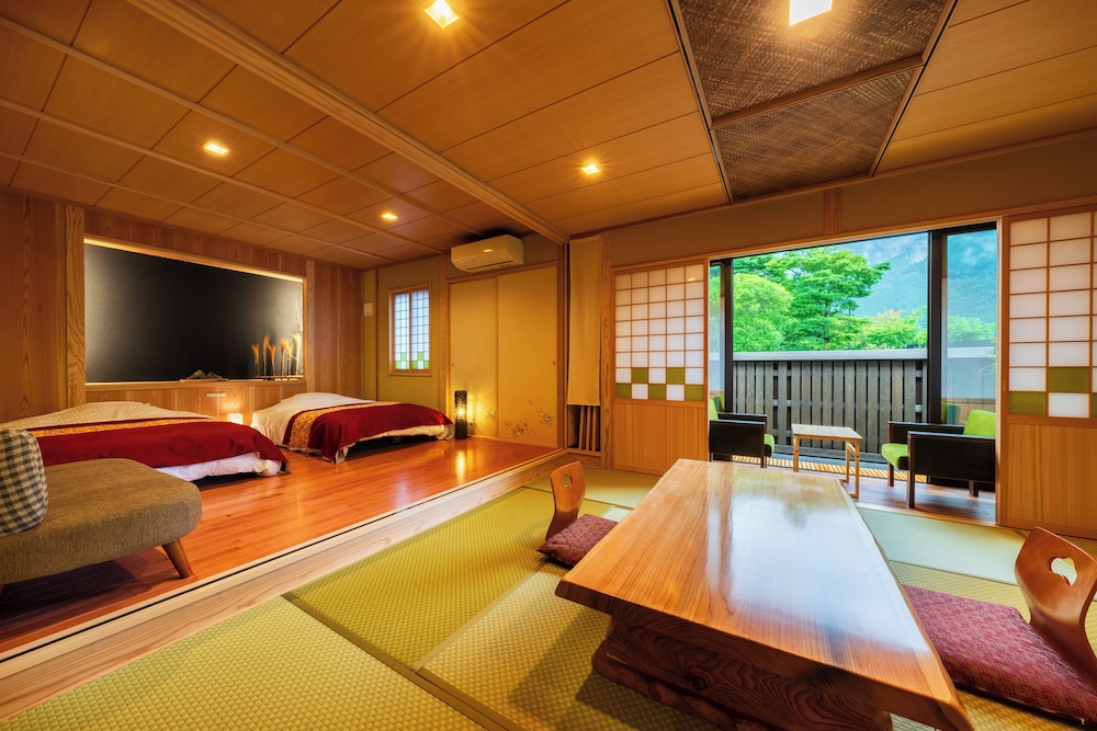 [おとぎ野] 和洋室ツイン/タイル内湯・露天付き離れ(18畳) 禁煙 - 大人限定 | 旅荘 牧場の家