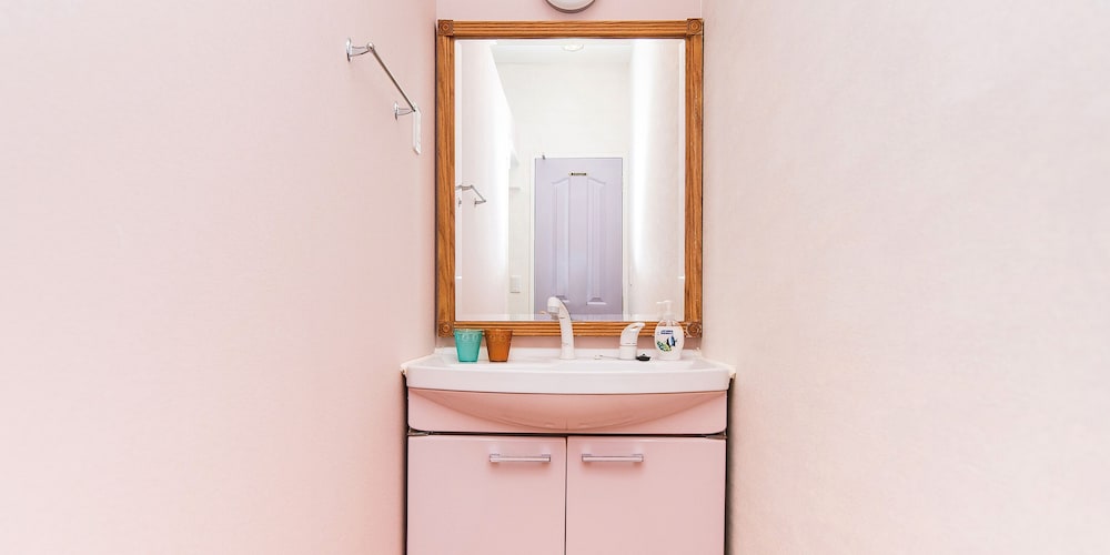 [1階北欧スタンダード中部屋] 寝室×2 (50平米) 禁煙 1 - 5名様 -テラス無し バスルーム0 | エルソルタウン沖縄