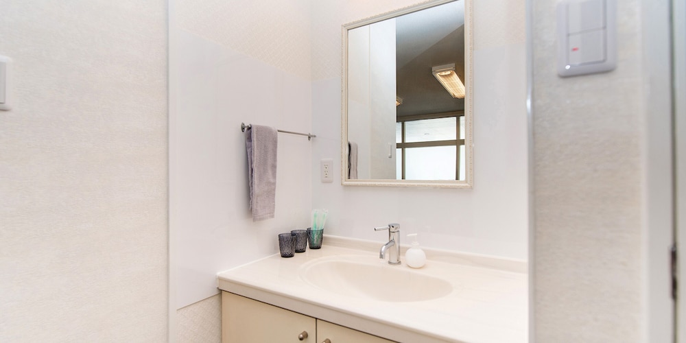 [1階北欧スタンダード角部屋] 寝室×2 (50平米) 禁煙 1 - 5名様 -テラス無し バスルーム2 | エルソルタウン沖縄