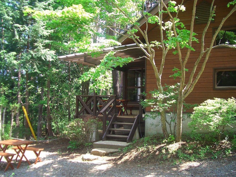 トラディショナル ルーム 禁煙 | やすらぎの別邸 四季亭