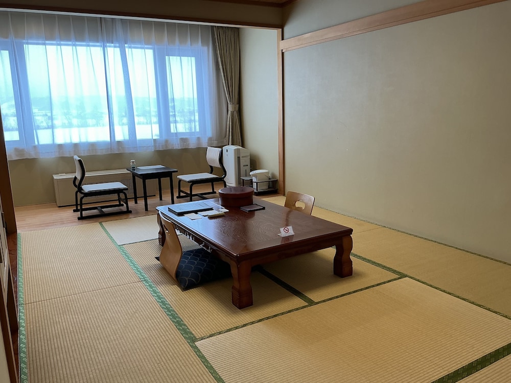 ファミリー 4 人部屋 マウンテンビュー 客室4 | スパ & ホテルリゾート ふらのラテール