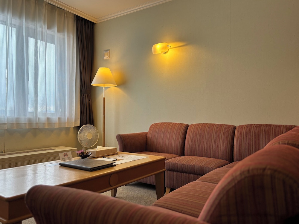 スーペリア スイート 2 ベッドルーム 禁煙 バルコニーからの眺望1 | スパ & ホテルリゾート ふらのラテール