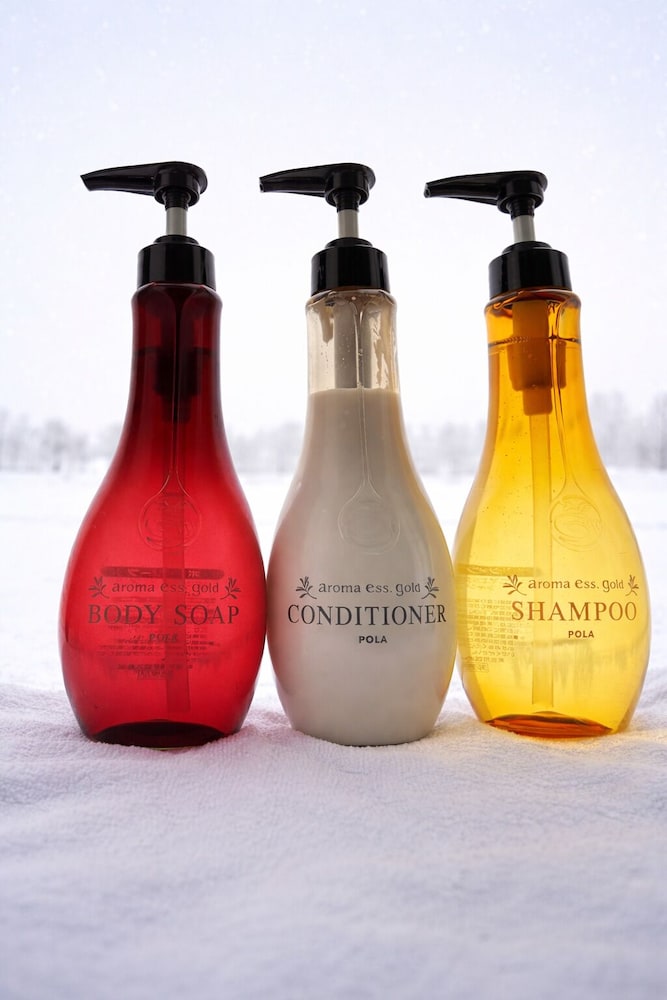 ベーシック ツインルーム ベッド (複数台) マウンテンビュー バスルーム0 | スパ & ホテルリゾート ふらのラテール