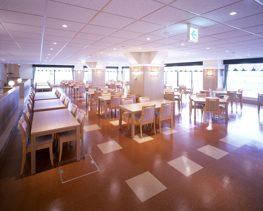 朝食スペース1 | スパ & ホテルリゾート ふらのラテール