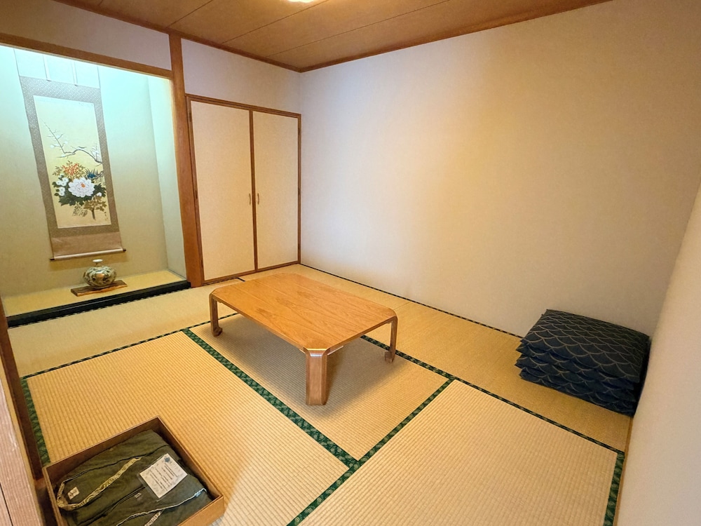 スーペリア スイート 2 ベッドルーム 禁煙 リビング エリア0 | スパ & ホテルリゾート ふらのラテール