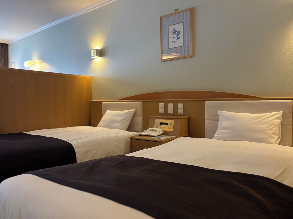 スーペリア スイート 2 ベッドルーム 禁煙 客室5 | スパ & ホテルリゾート ふらのラテール