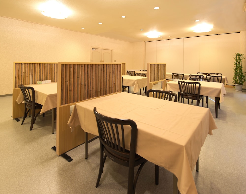 レストラン1 | 函館湯の川 ホテル河畔亭 レストラン1 | 函館湯の川 ホテル河畔亭