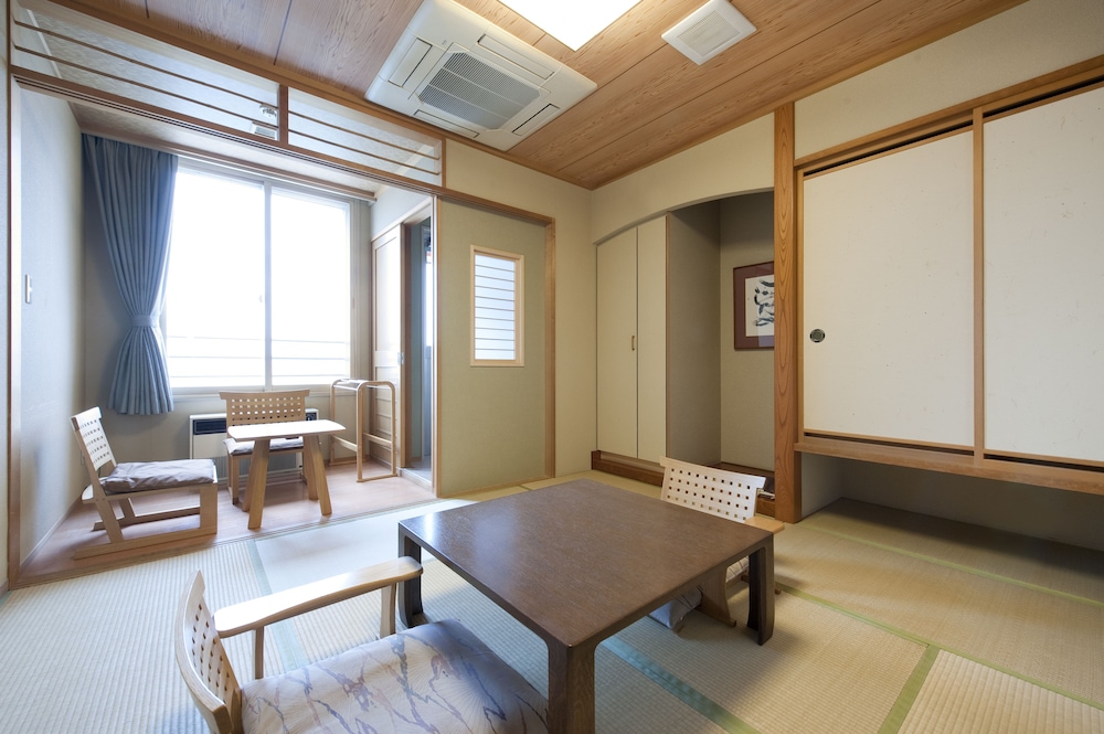 和室 スタンダード リバービュー 禁煙 | 観月苑