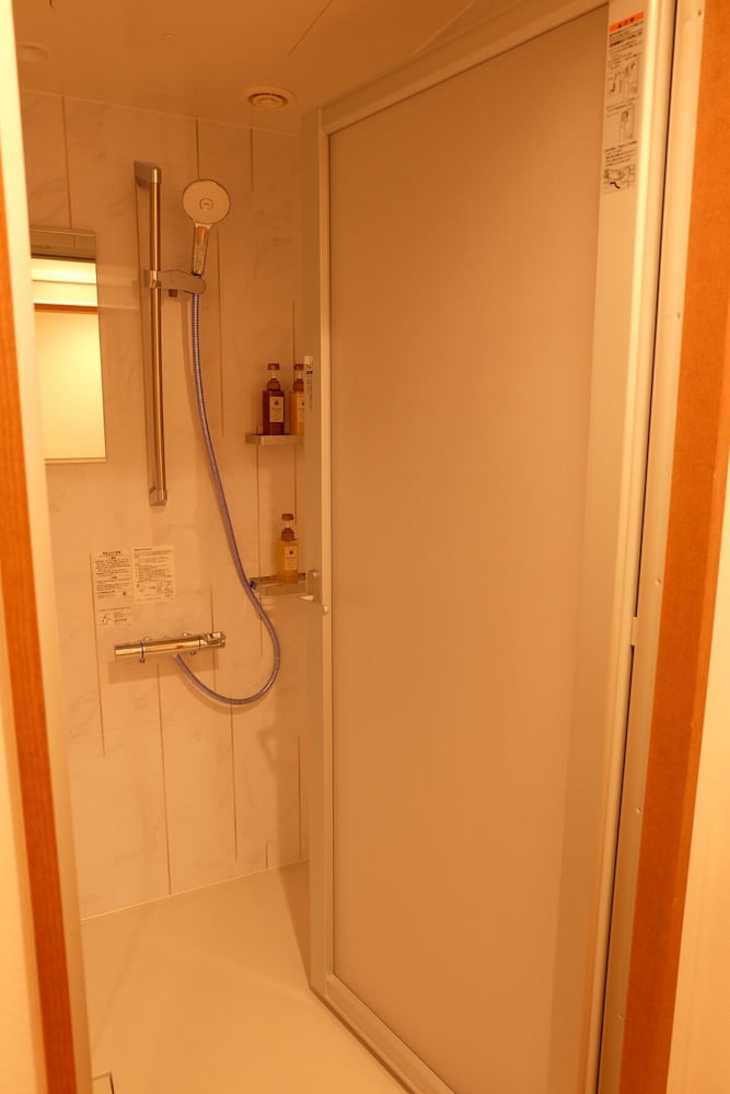 シンクロナイズド ツインルーム 和洋室 禁煙 バスルーム0 | 観月苑