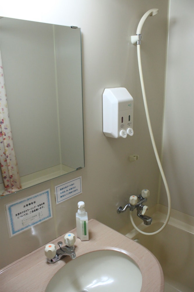 街側セミダブルルーム バスルーム0 | シーサイドホテルかもめ